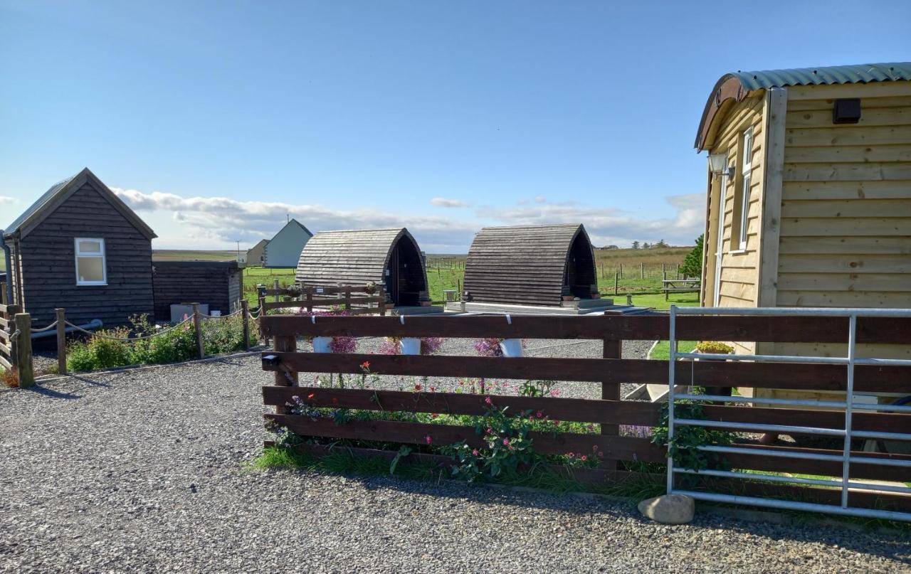 Hillside Camping Pods And Shepherd'S Hut 윅 외부 사진