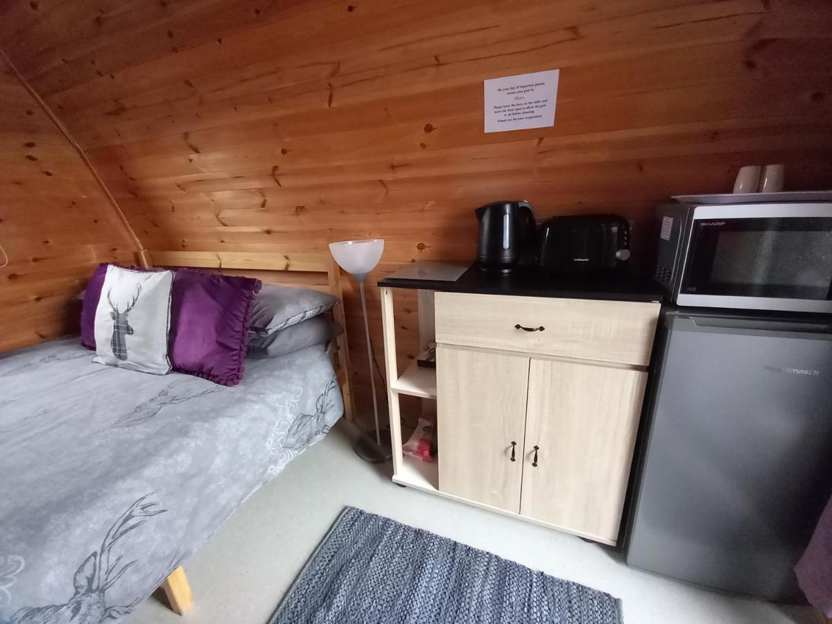 Hillside Camping Pods And Shepherd'S Hut 윅 객실 사진